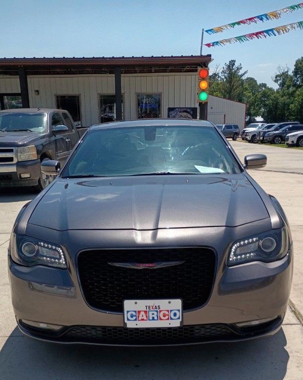 2022 Chrysler 300 Image 5