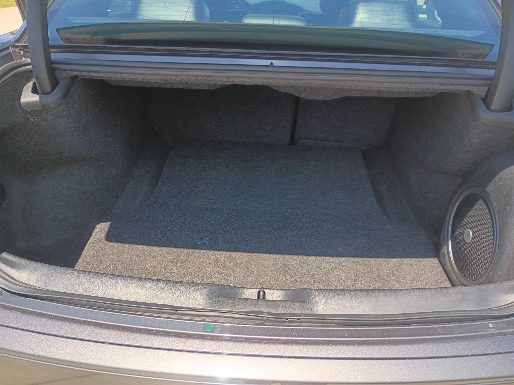 2022 Chrysler 300 Image 15