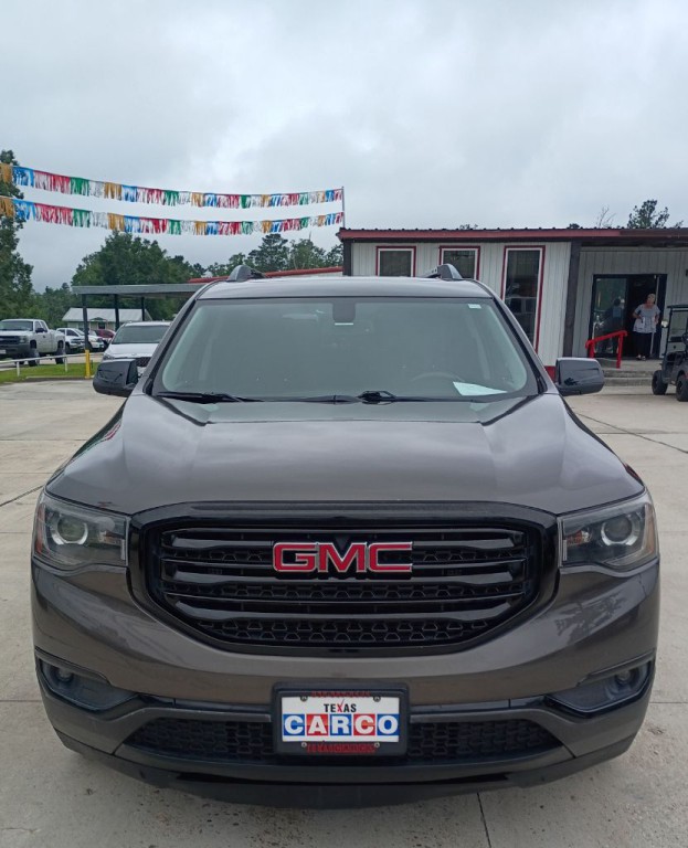 2019 GMC Acadia Image 2