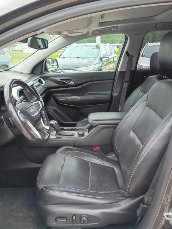 2019 GMC Acadia Image 8