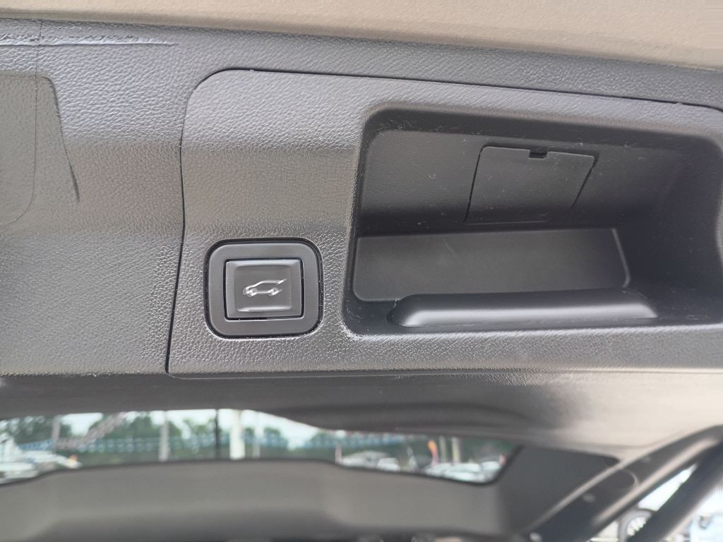 2019 GMC Acadia Image 18