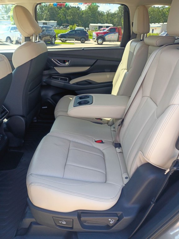 2019 Subaru Ascent Image 14