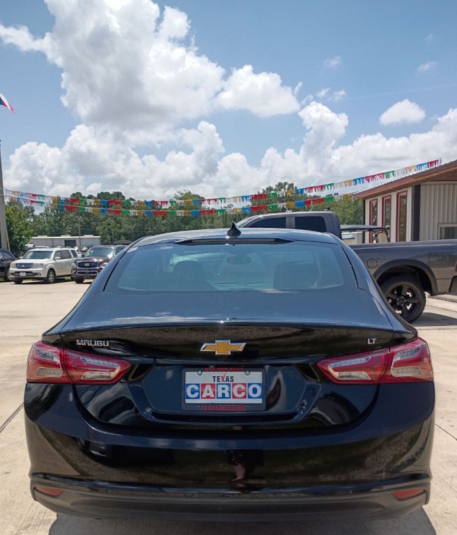 2022 Chevrolet Malibu Image 4