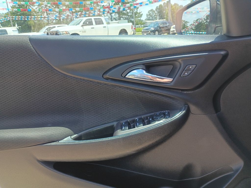 2022 Chevrolet Malibu Image 6