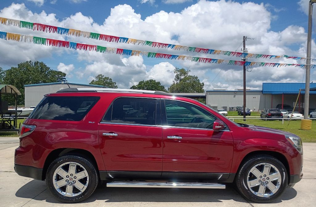 2017 GMC Acadia Image 3