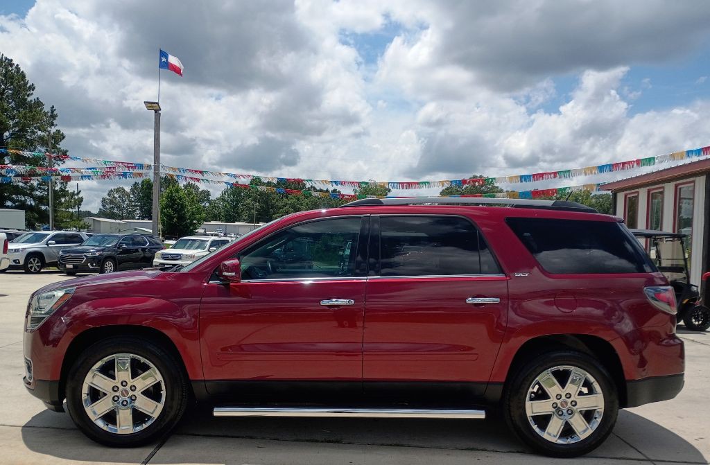 2017 GMC Acadia Image 4