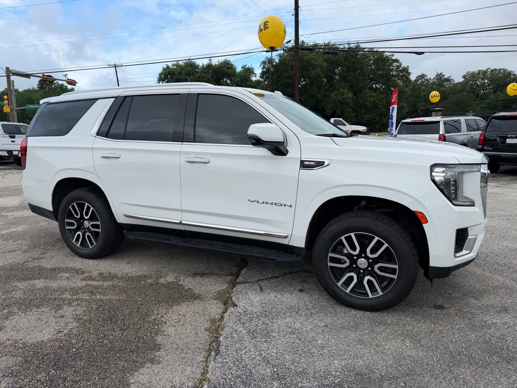 2021 GMC Yukon Image 7