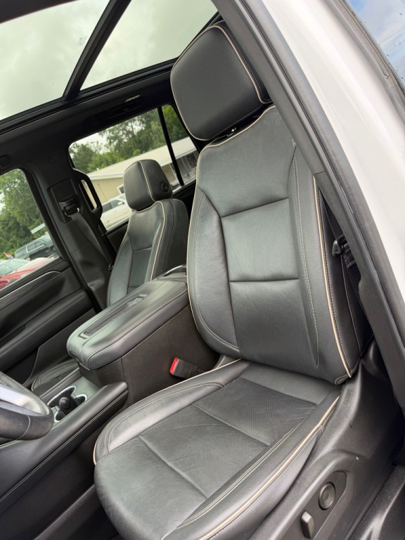 2021 GMC Yukon Image 12