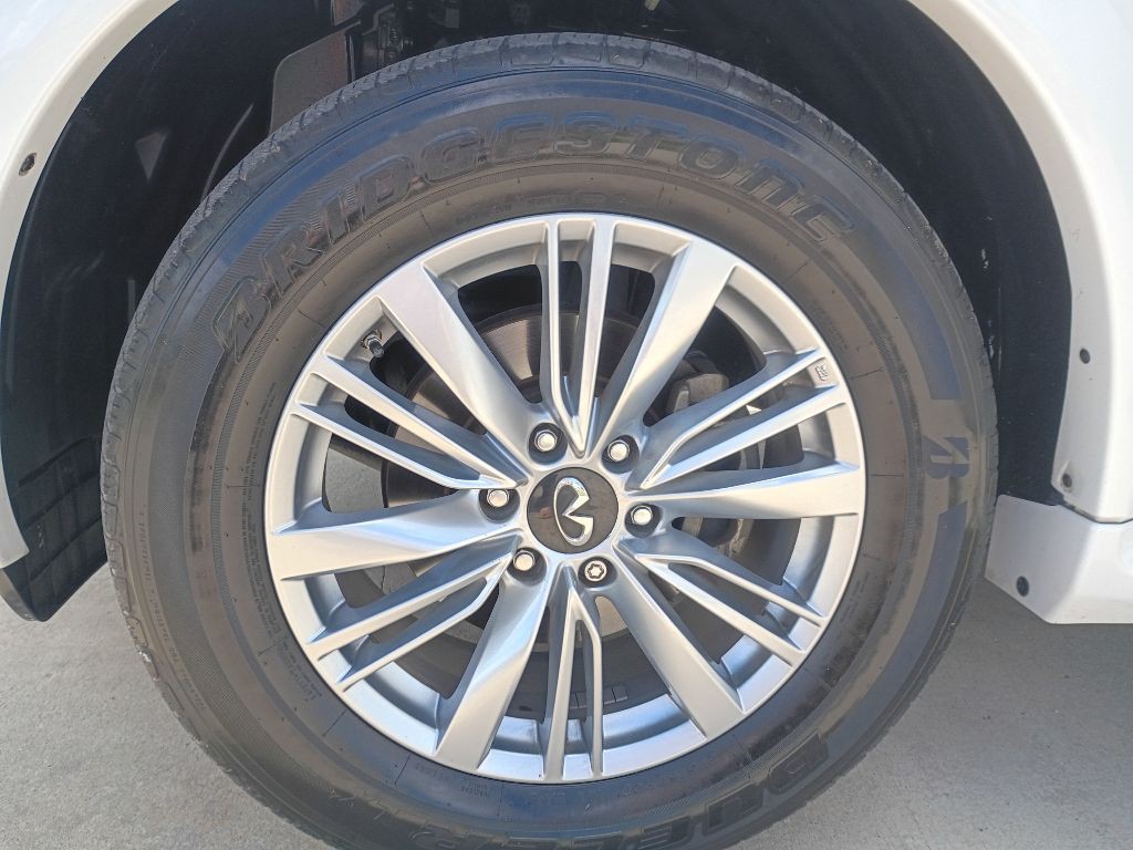 2020 INFINITI QX80 Image 17