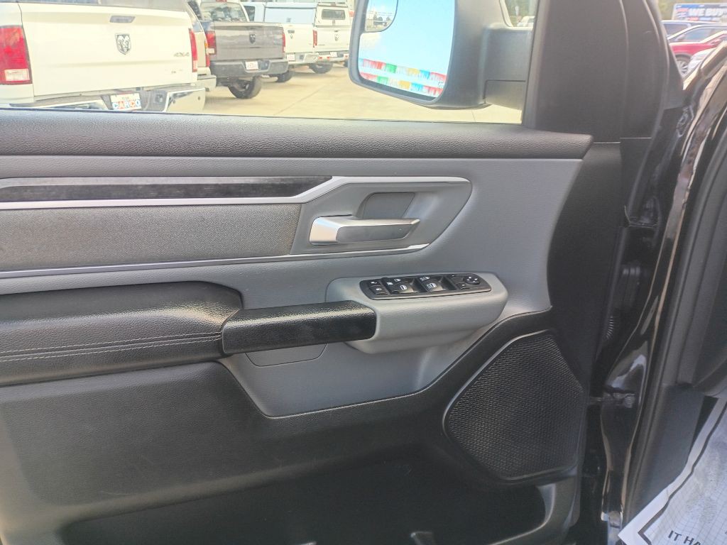 2020 RAM 1500 Image 6