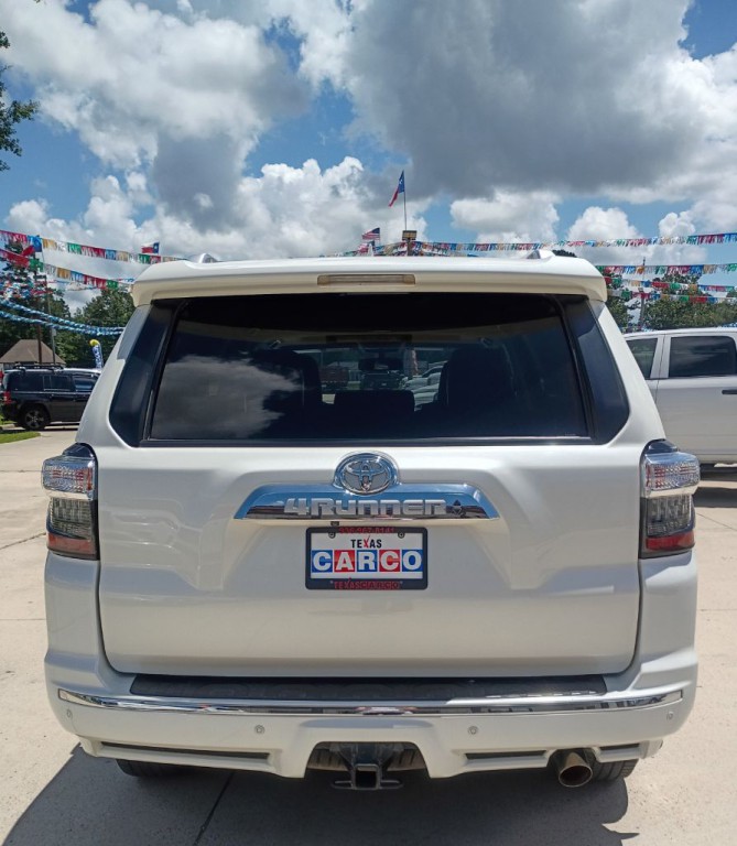 2016 Toyota 4Runner Image 4