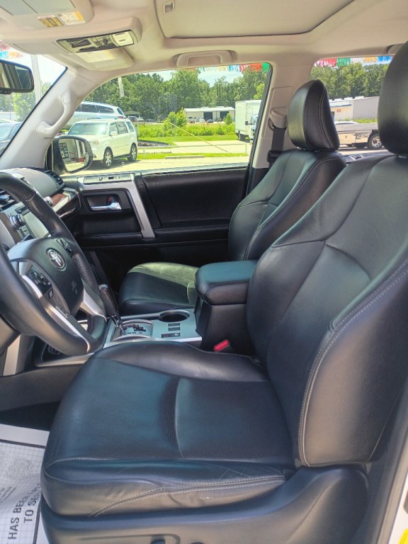 2016 Toyota 4Runner Image 7