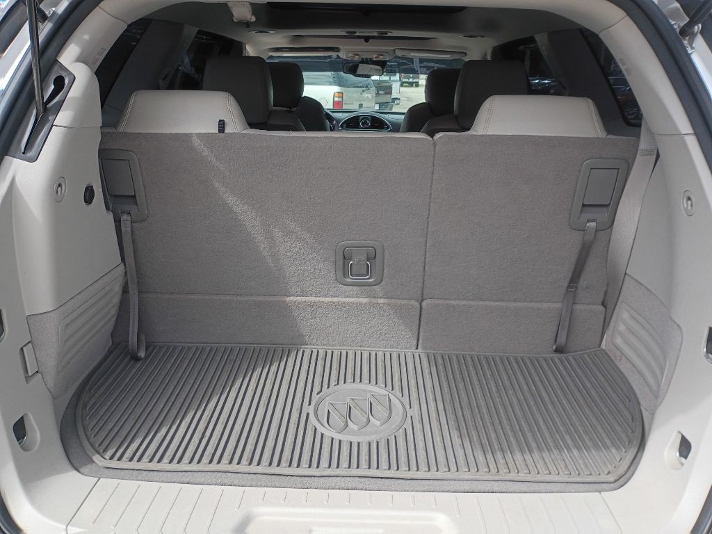 2017 Buick Enclave Image 17