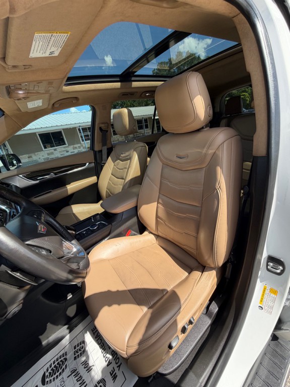 2021 Cadillac XT6 Image 12