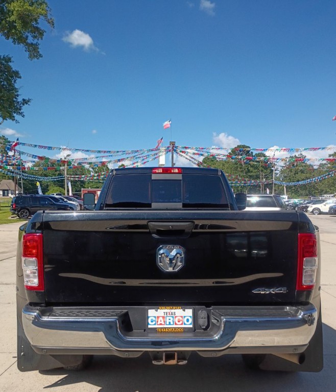 2021 RAM 3500 Image 4