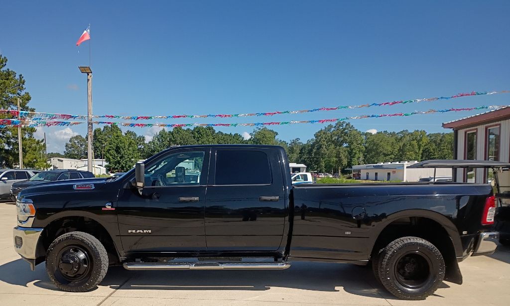 2021 RAM 3500 Image 5