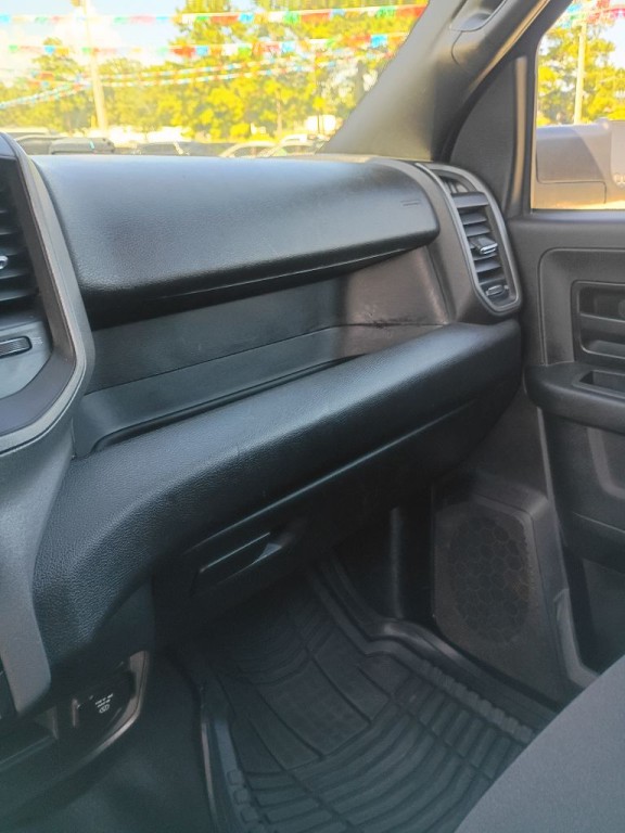 2021 RAM 3500 Image 10