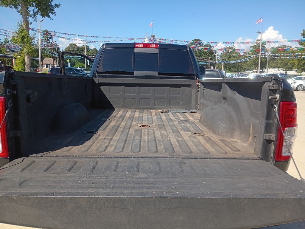 2021 RAM 3500 Image 14