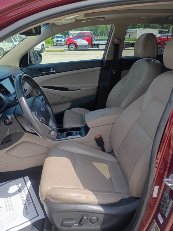 2017 Hyundai Tucson Image 7