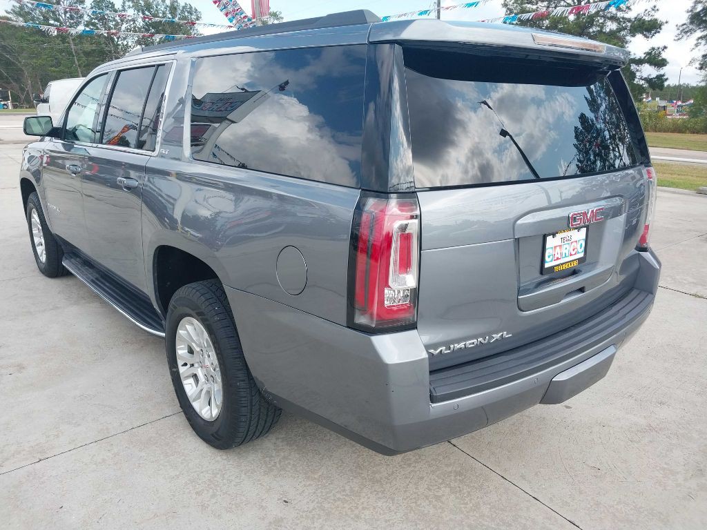 2018 GMC Yukon Image 3