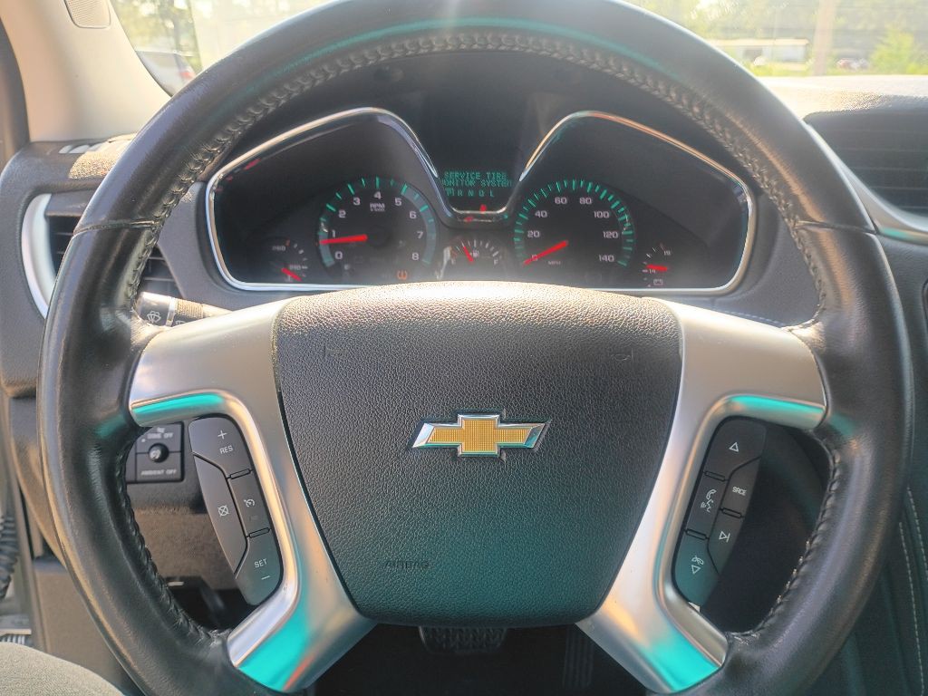 2017 Chevrolet Traverse Image 8