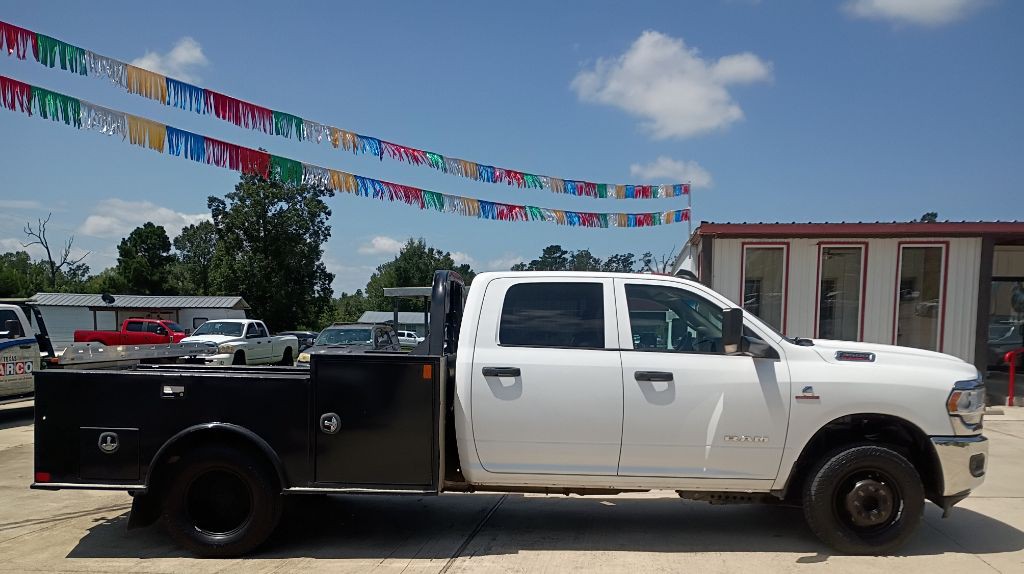 2020 RAM 3500 Image 3