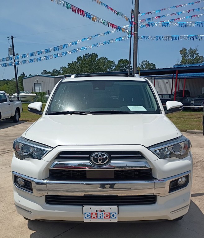 2020 Toyota 4Runner Image 2