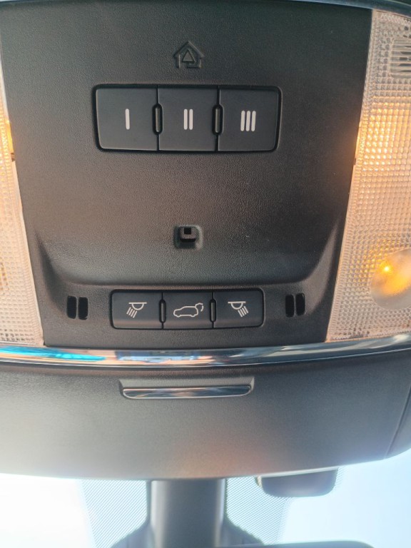 2022 Jeep Grand Cherokee Image 12