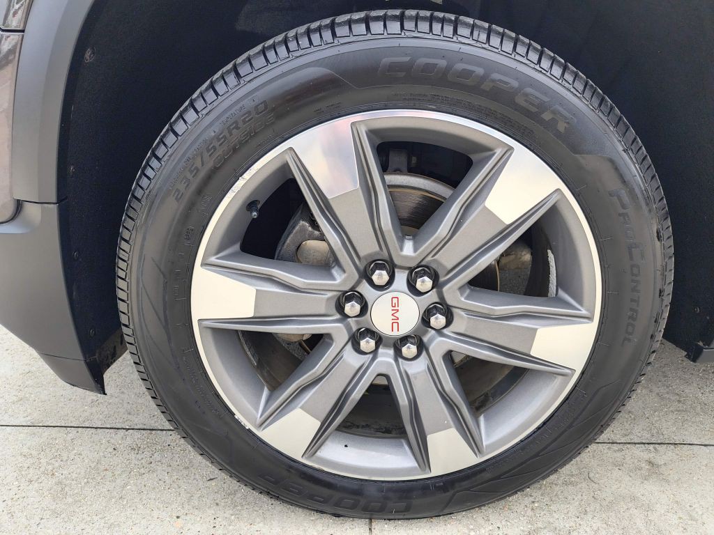 2018 GMC Acadia Image 9