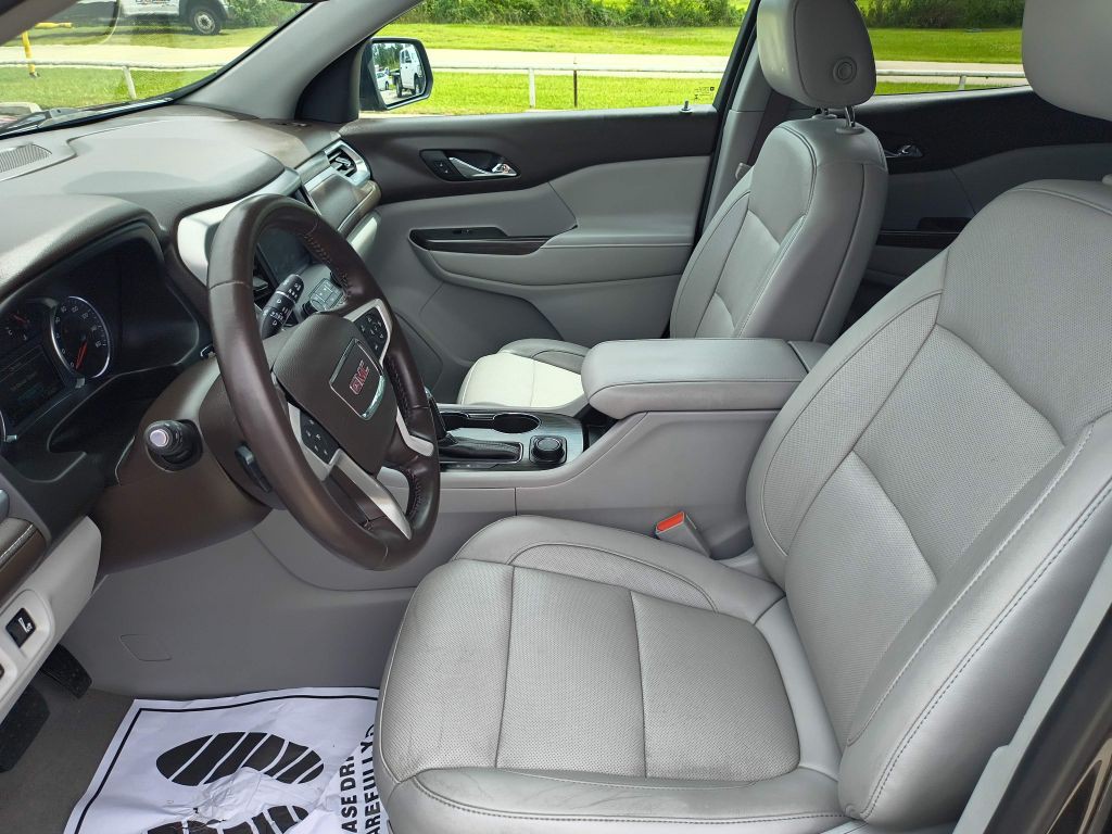 2018 GMC Acadia Image 13