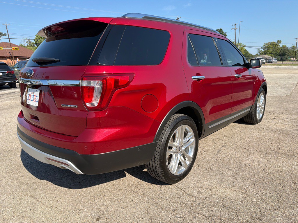 2016 Ford Explorer Image 5