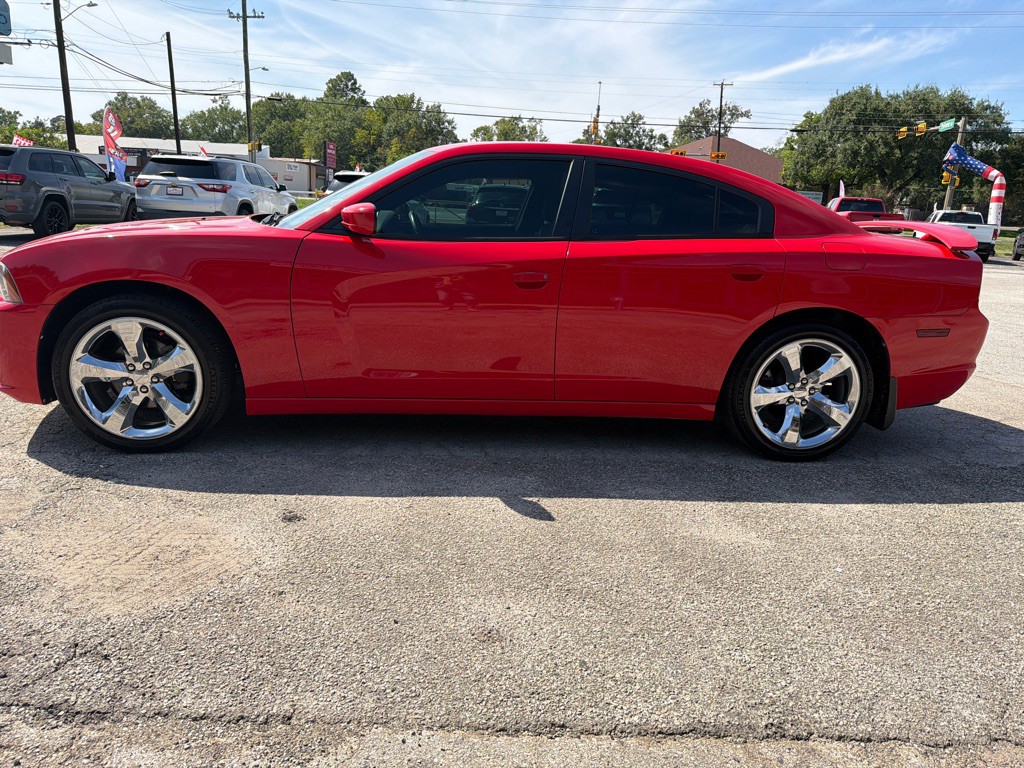 2014 Dodge Charger Image 2