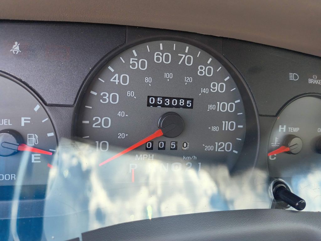 2001 Mercury Grand Marquis Image 14