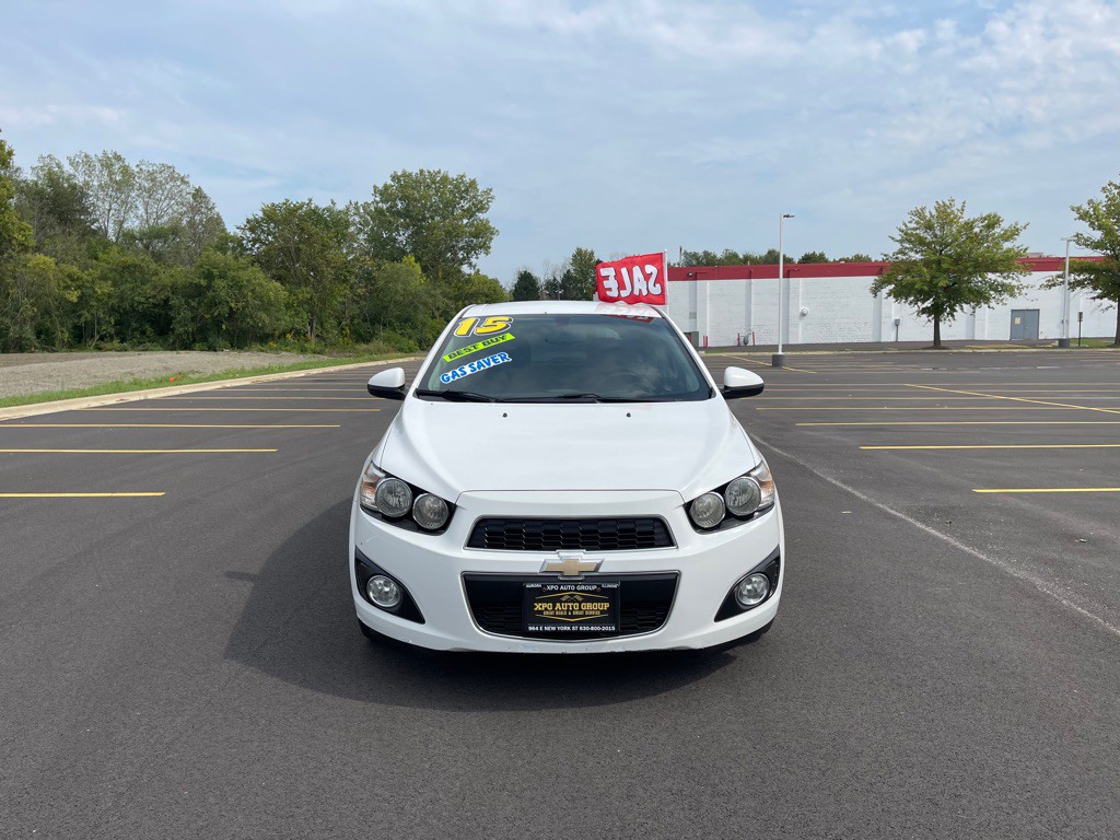 2015 Chevrolet Sonic Image 8