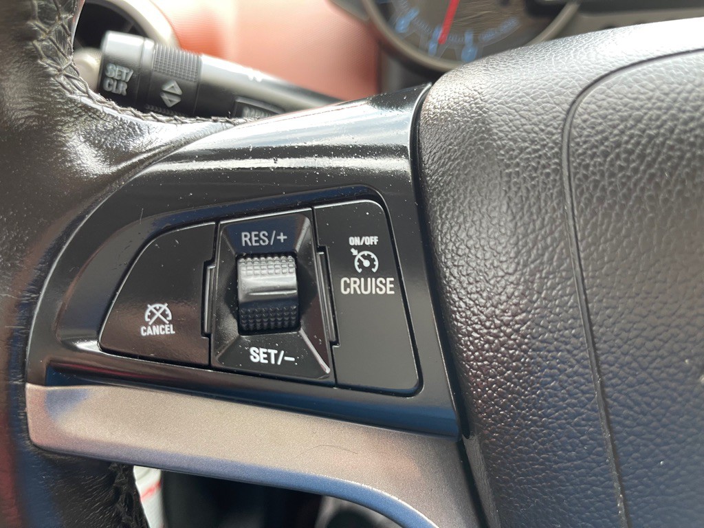 2015 Chevrolet Sonic Image 24