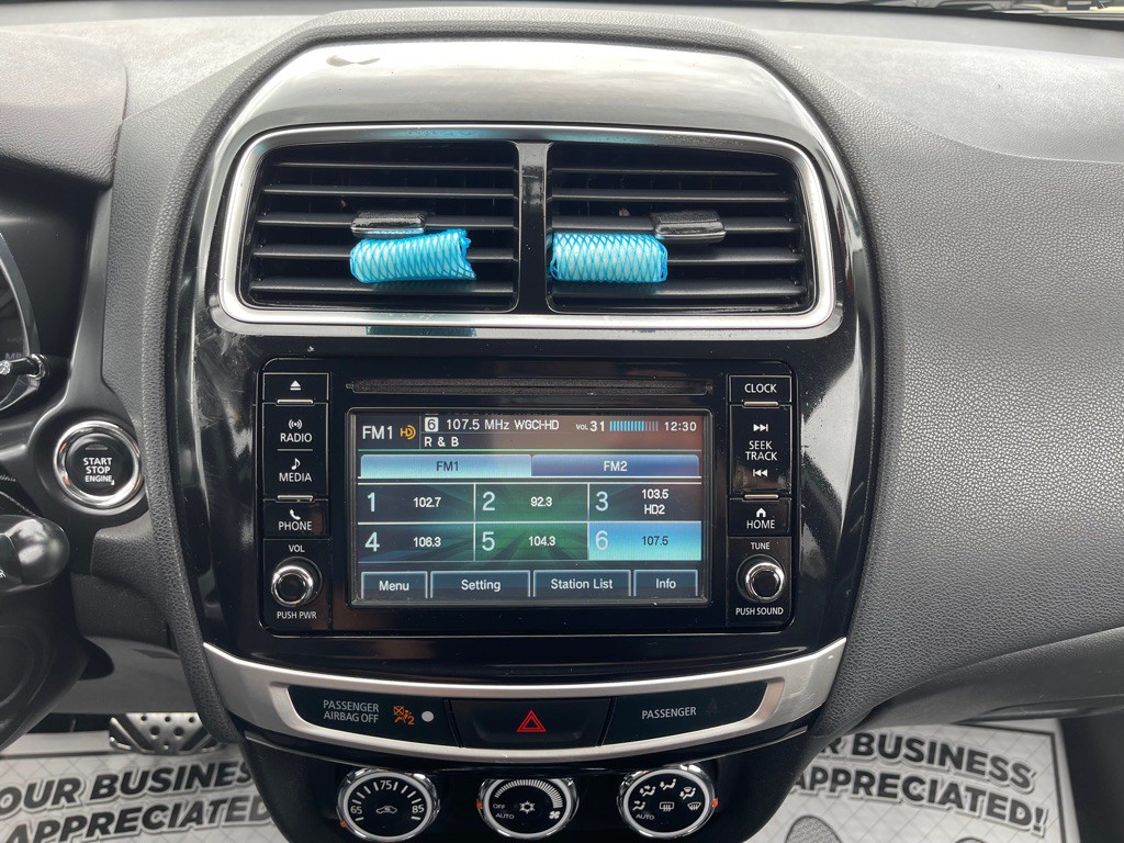 2017 Mitsubishi Outlander Image 20