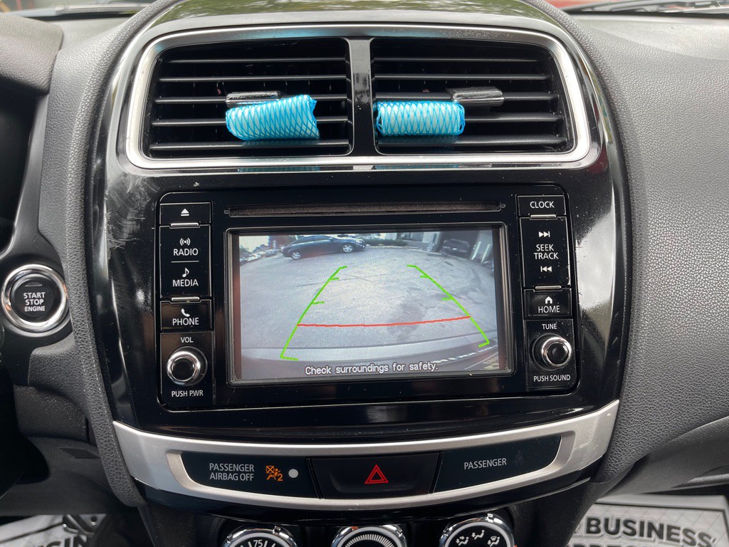 2017 Mitsubishi Outlander Image 27