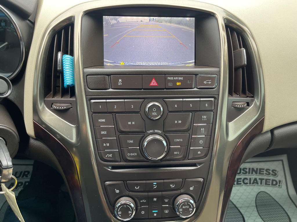 2017 Buick Verano Image 24