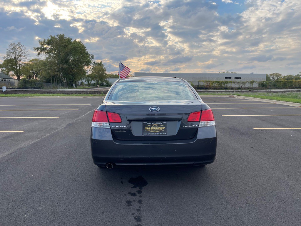 2012 Subaru Legacy Image 4