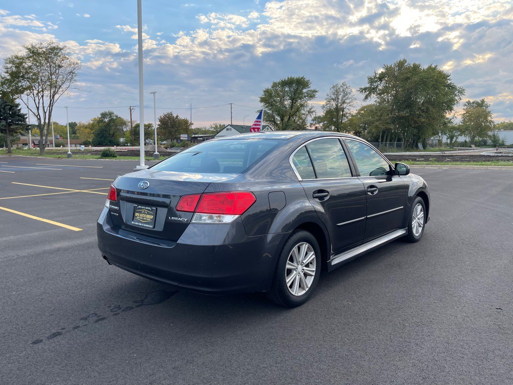 2012 Subaru Legacy Image 5