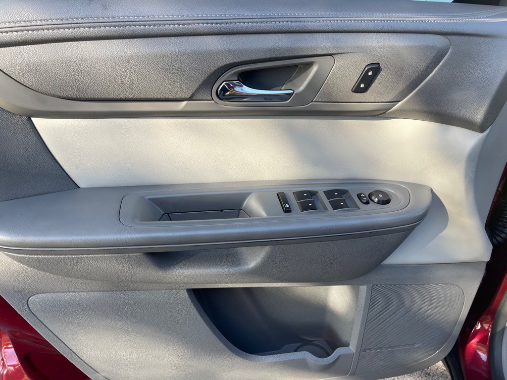 2015 GMC Acadia Image 11