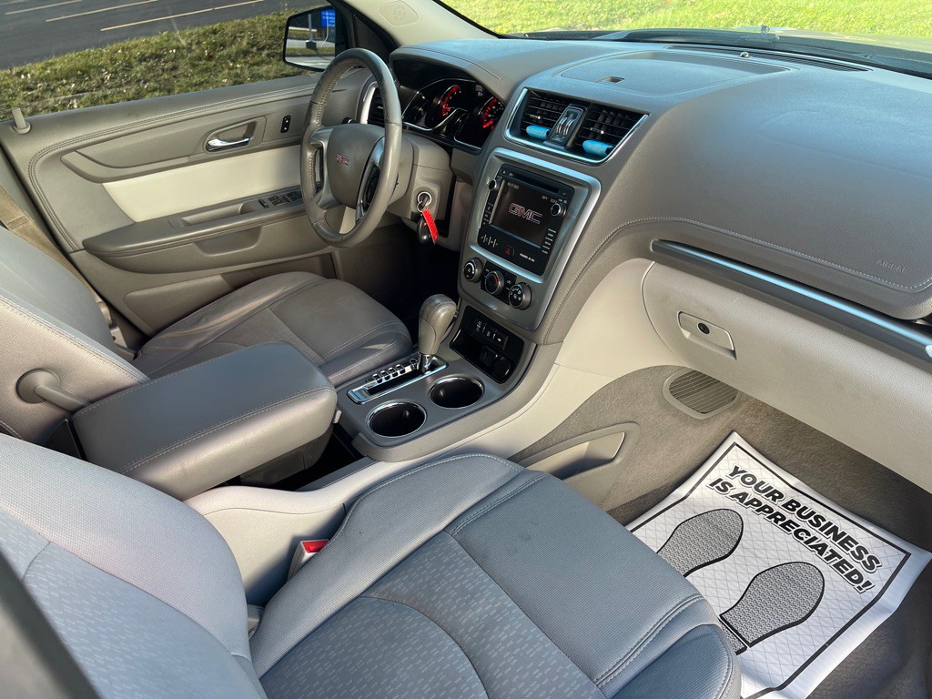 2015 GMC Acadia Image 15