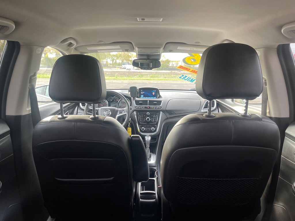 2016 Buick Enclave Image 11