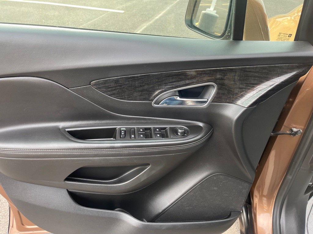 2016 Buick Enclave Image 17