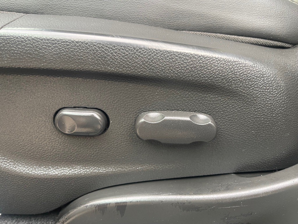 2016 Buick Enclave Image 19