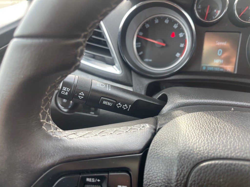 2016 Buick Enclave Image 33