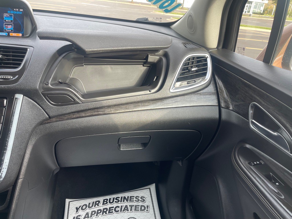 2016 Buick Enclave Image 34