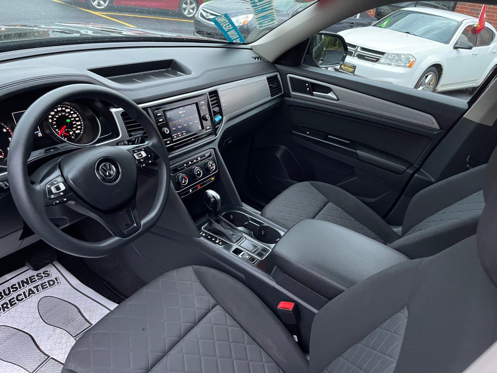 2018 Volkswagen Atlas Image 9
