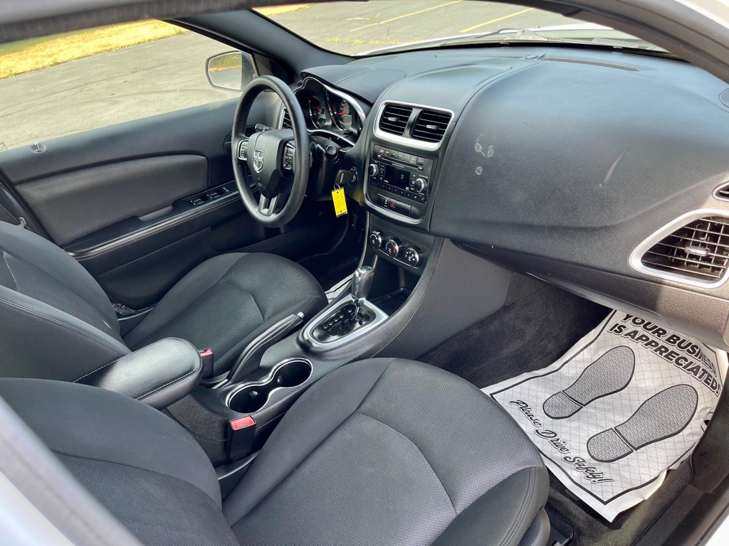 2014 Dodge Avenger Image 11