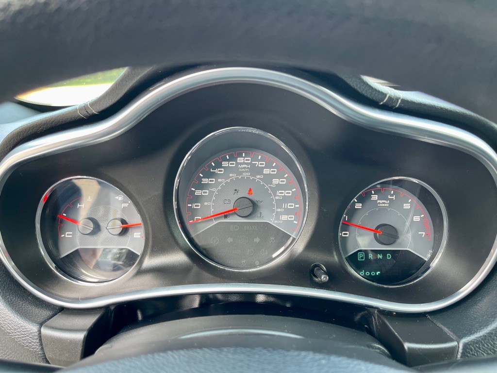 2014 Dodge Avenger Image 18